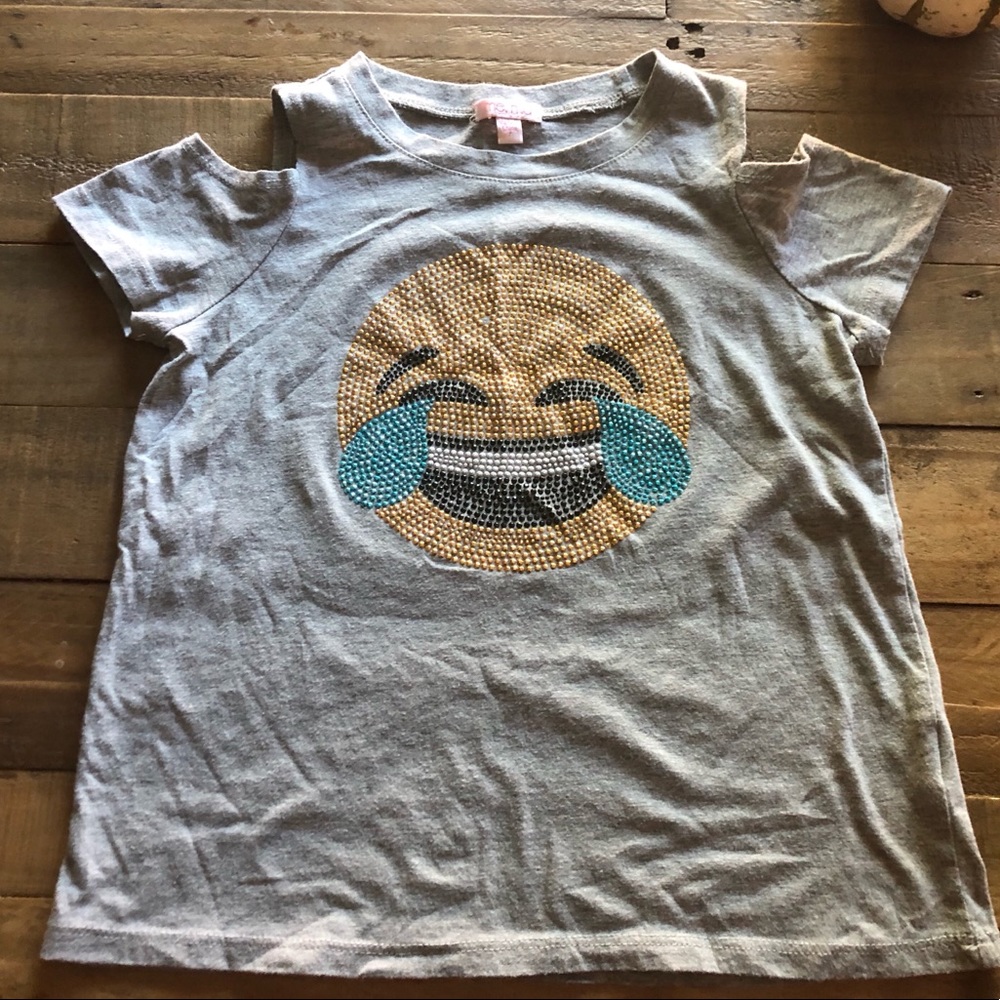 me.n.u girls bedazzled cold shoulder emoji top‎
